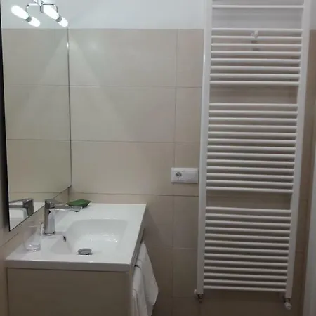 Apartman Casa Condal De Reyna *