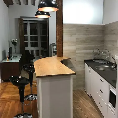 Casa Condal De Reyna *