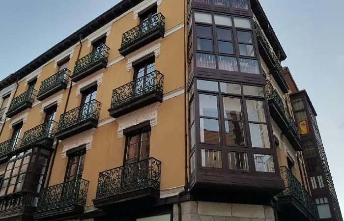 Apartment Casa Condal De Reyna Zamora