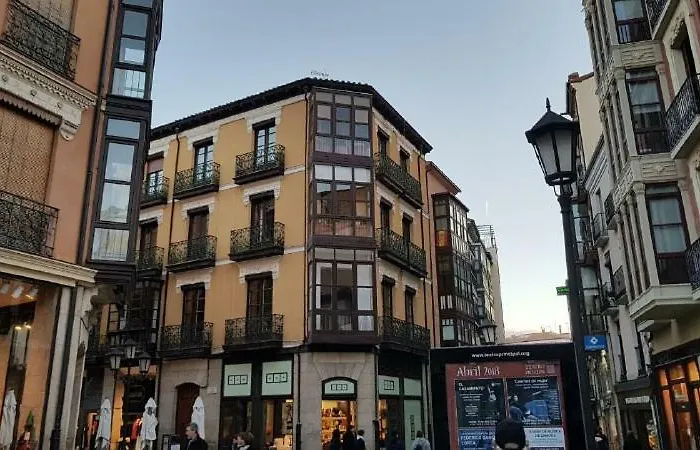 Casa Condal De Reyna Appartement *